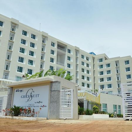 Grey Suit Vengal Exterior photo